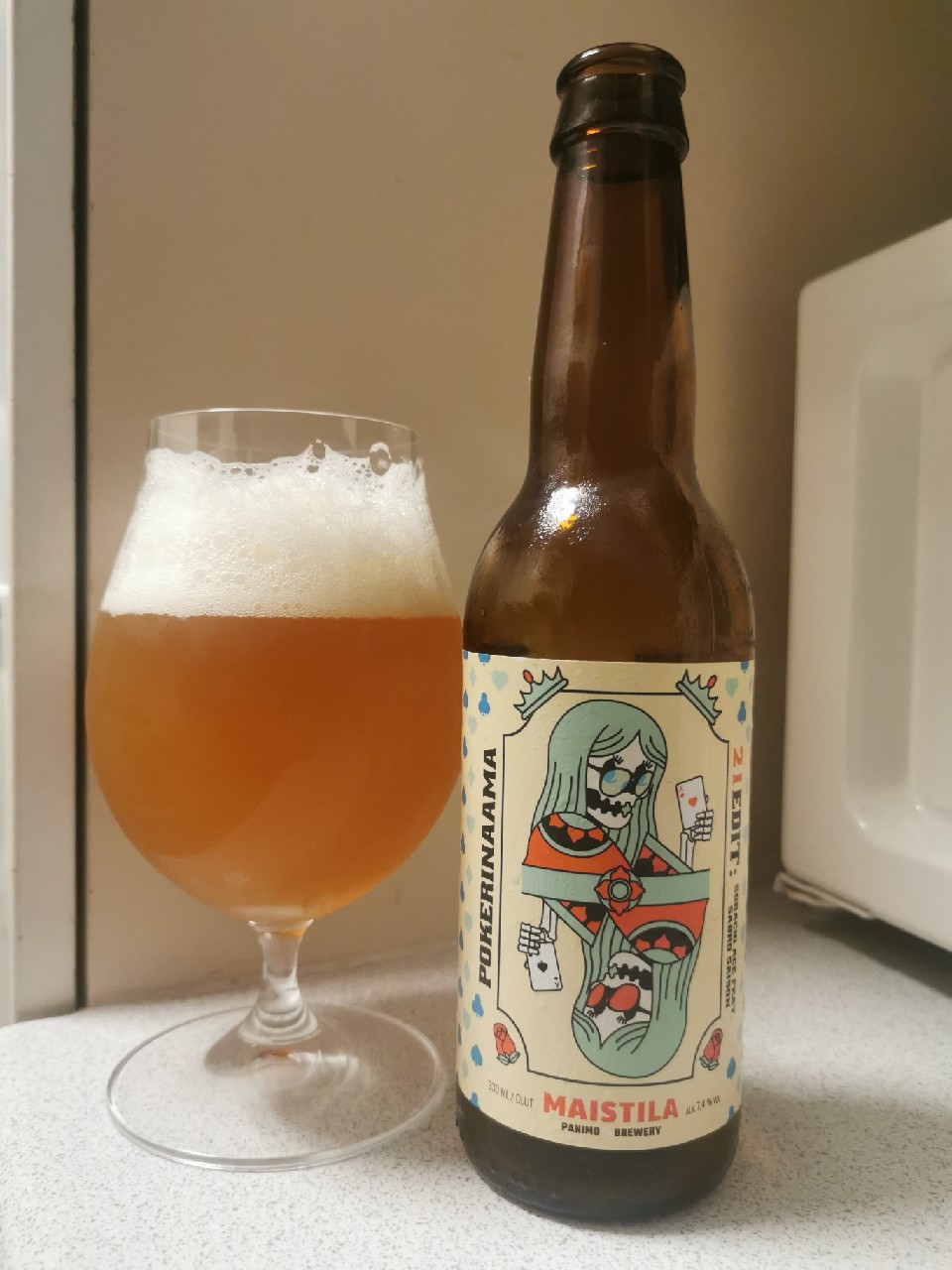 Pokerinaama, Finland