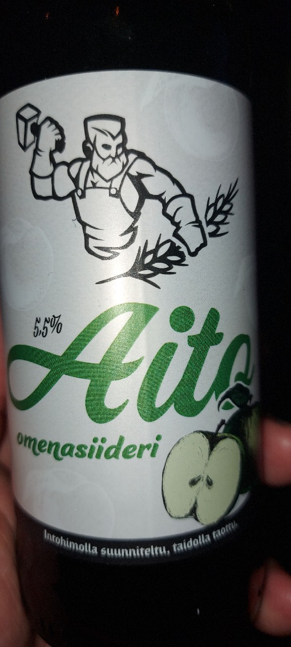 Aito Omenasiideri, Finland