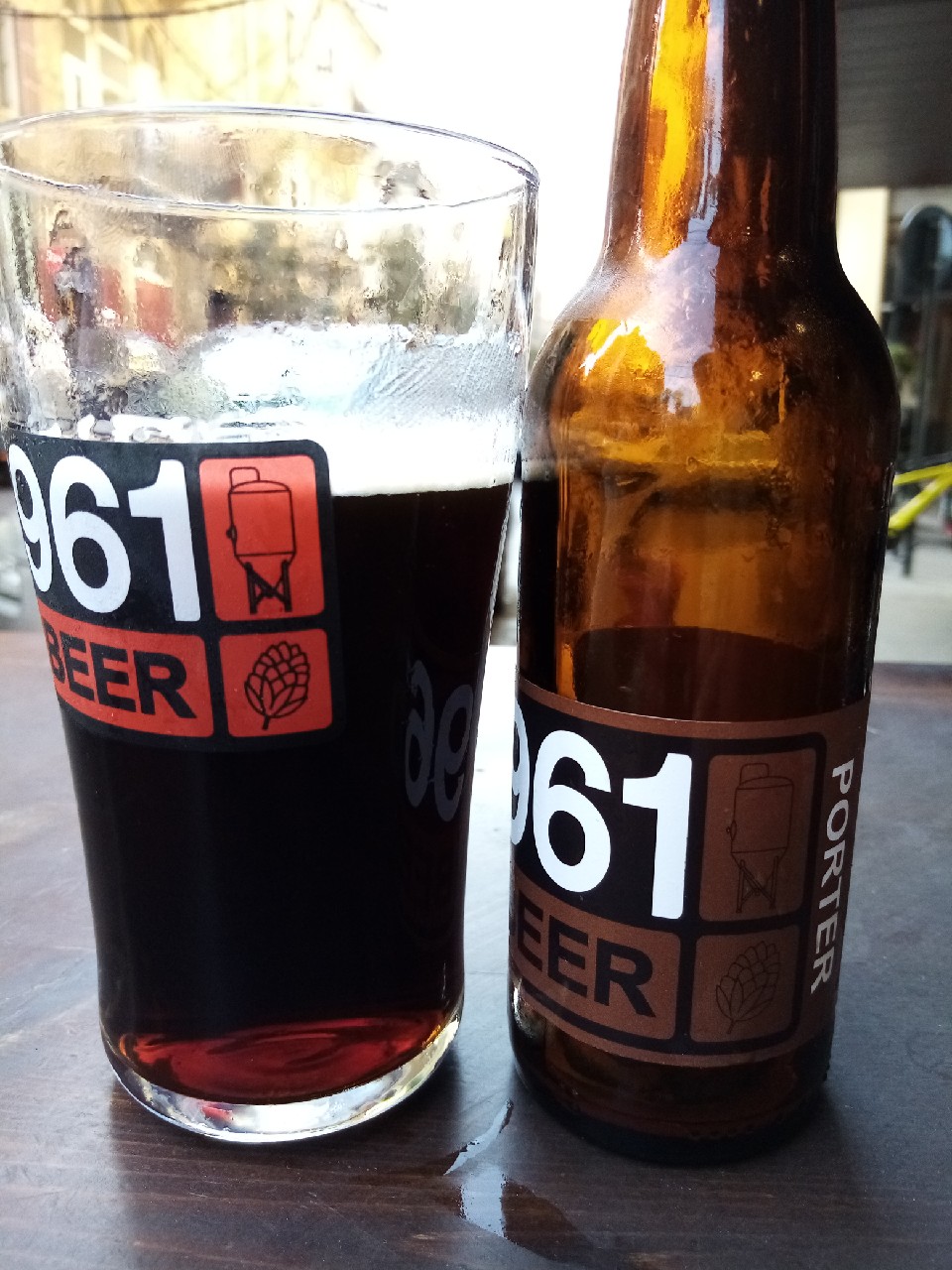 961 Beer Porter, Lebanon