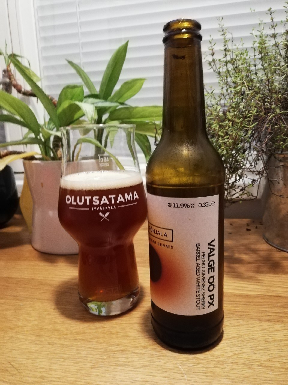 Valge Öö PX (Cellar Series), Estonia