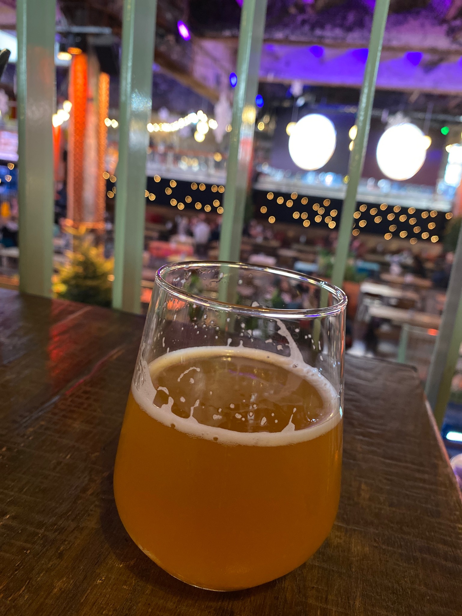 Wordless Chorus, England