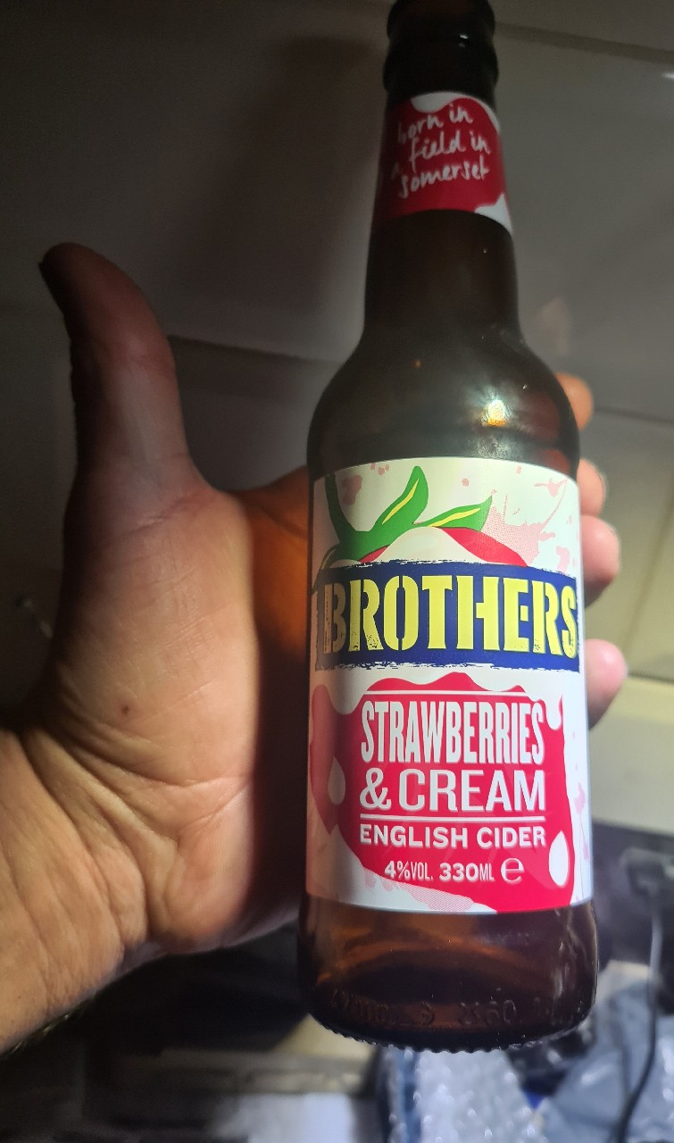 Strawberries & Cream English Cider, England