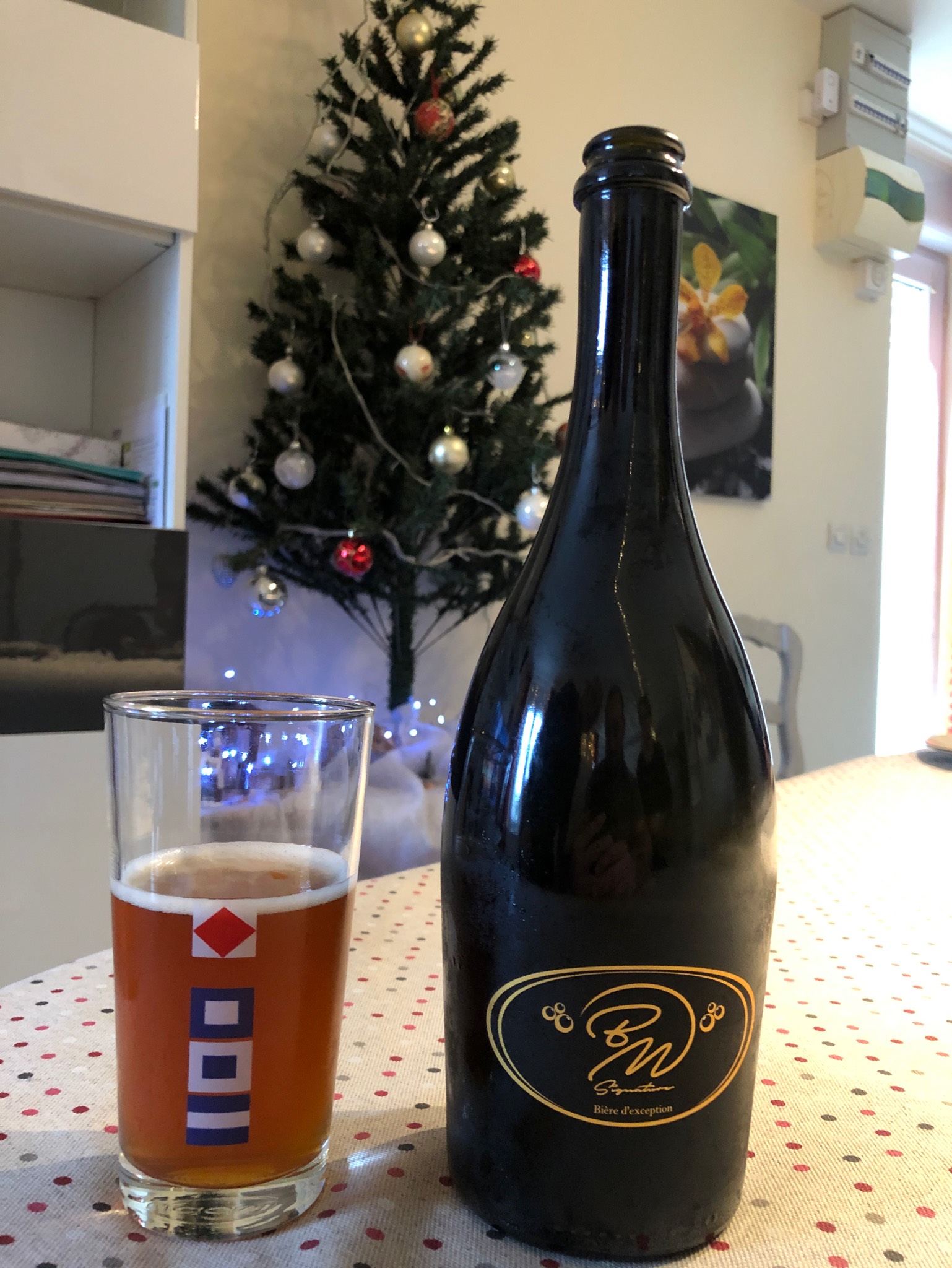 BM Signature N°04, France