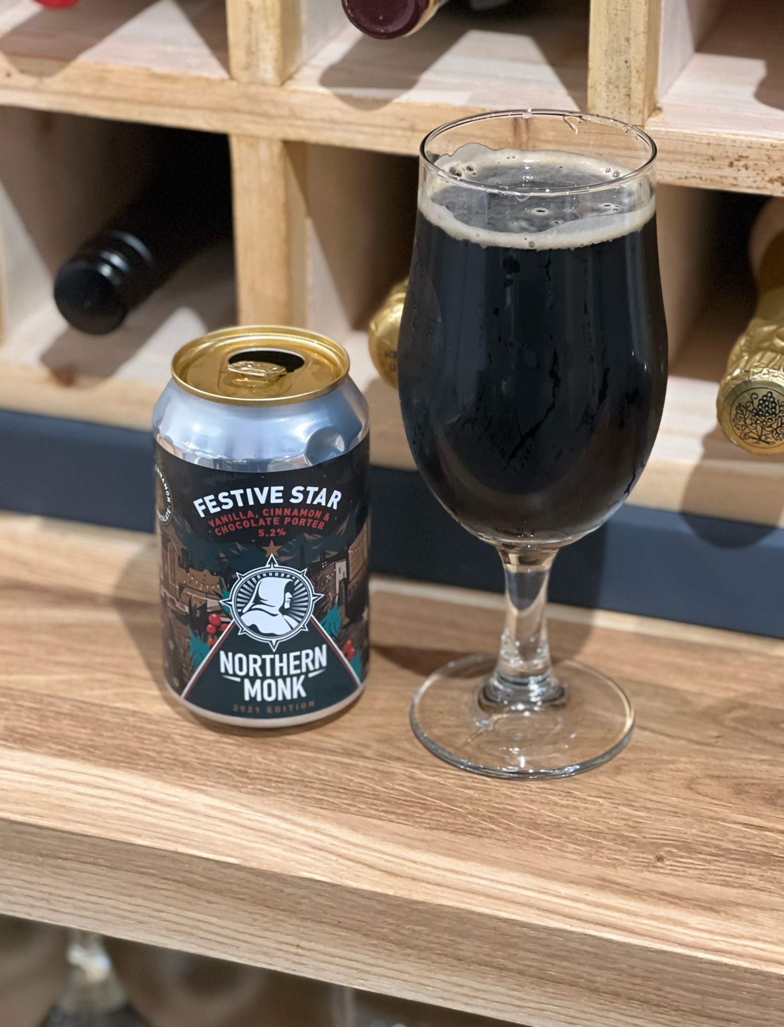 Festive Star 2021 // Vanilla, Cinnamon & Chocolate Porter, England