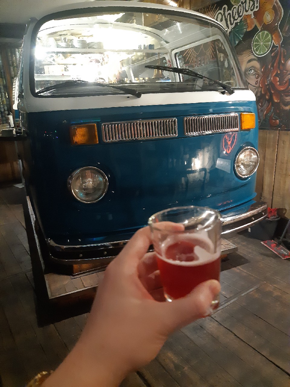 Iļģuciema Medalus Dzērveņu-Ābolu, Latvia