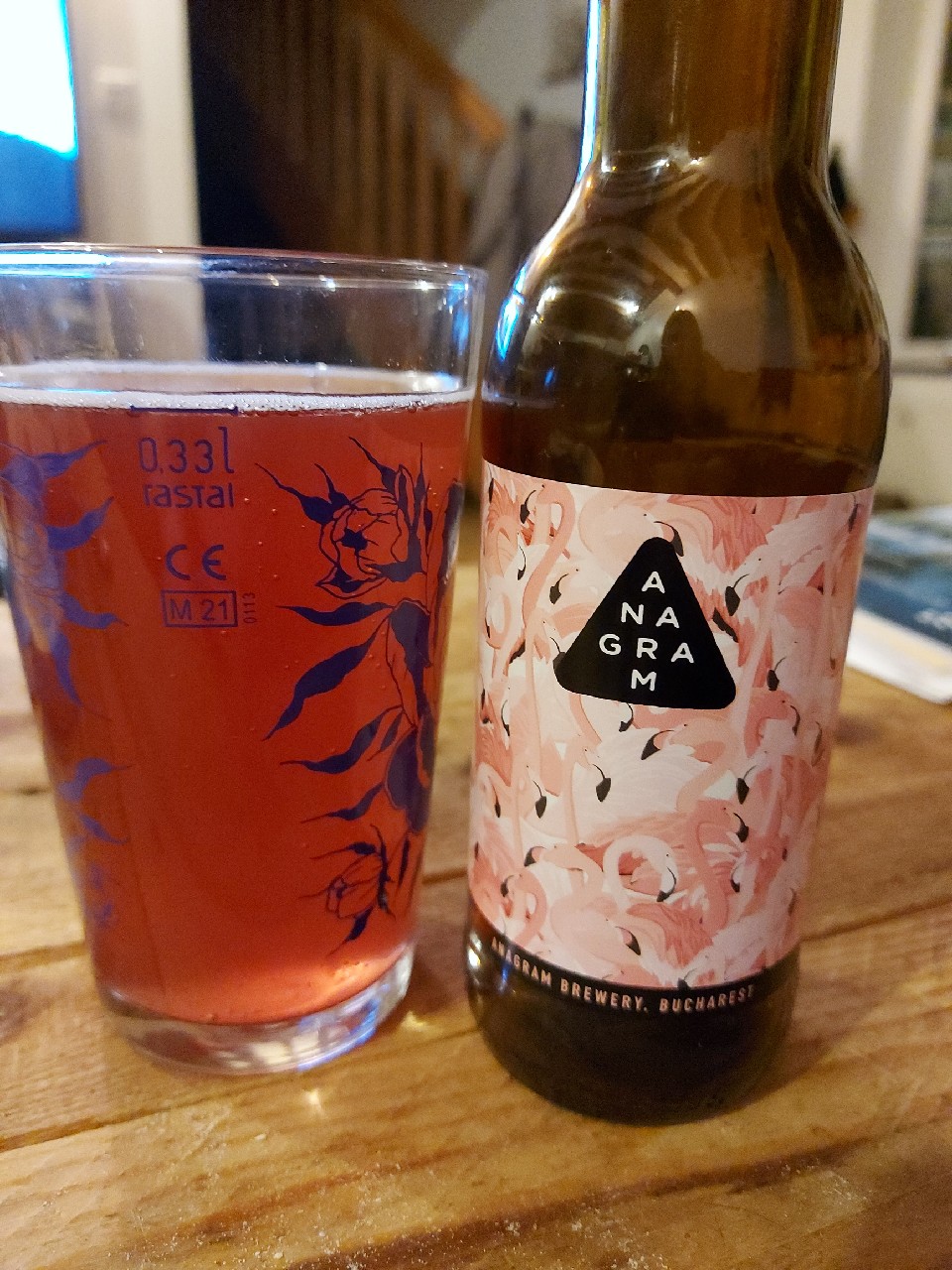 Pink Flamingose, Romania