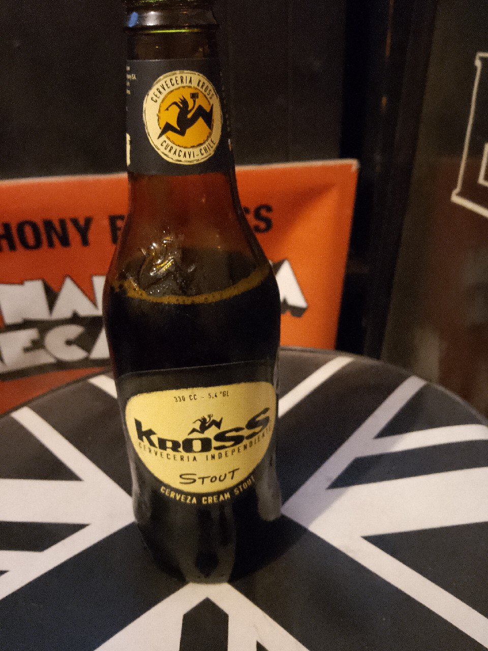 Kross Stout, Chile