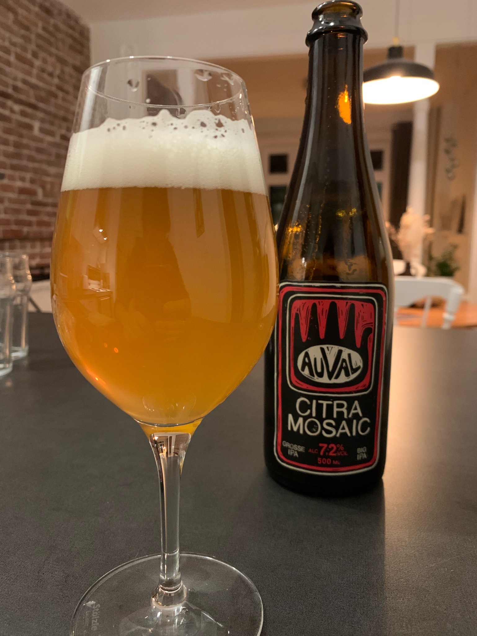 Citra Mosaic, Canada