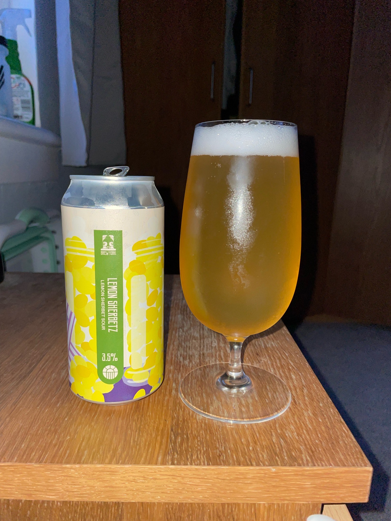 Lemon Sherbetz, England