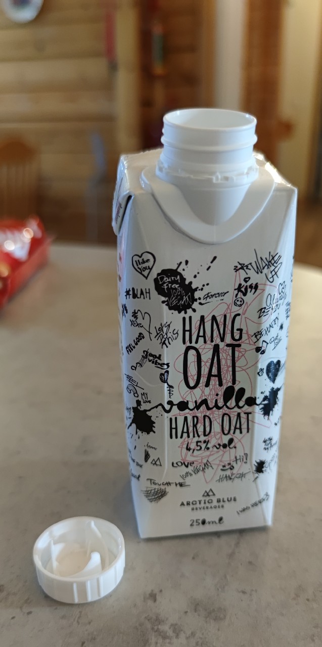 Hang Oat, Finland