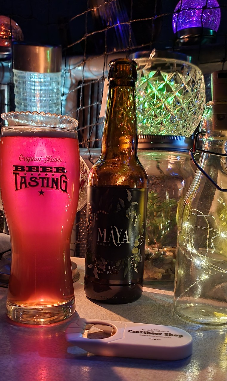 maya lahnsteiner brauhaus, Germany