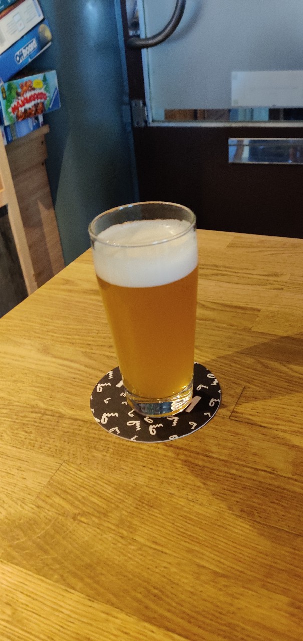 Ekuanot Ella, Finland