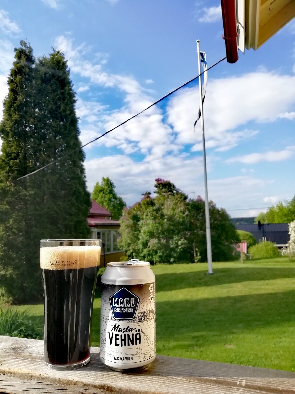 Musta Vehnä, Finland