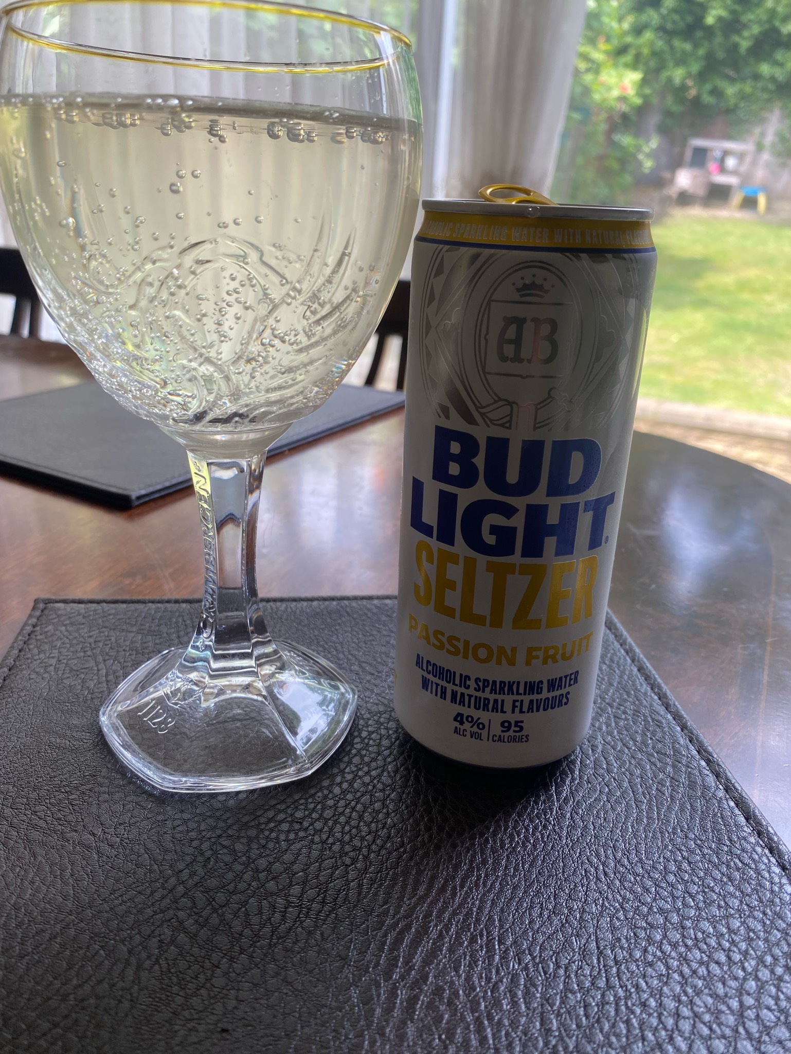 Bud Light Seltzer Mango, United States