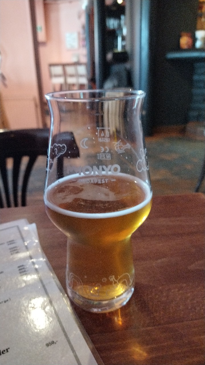 Party Animal - Lager, Hungary