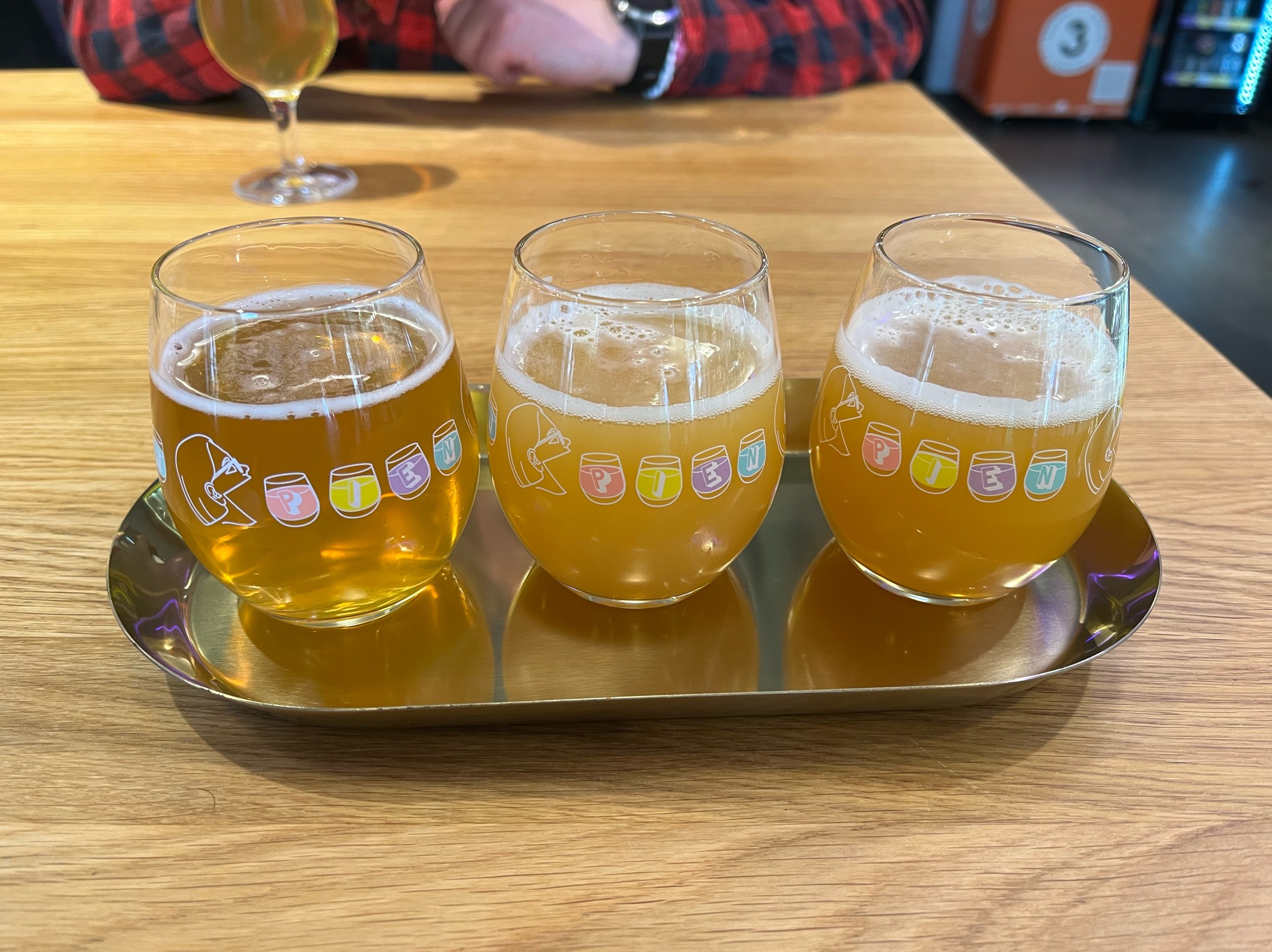 Dot dot dot, United States