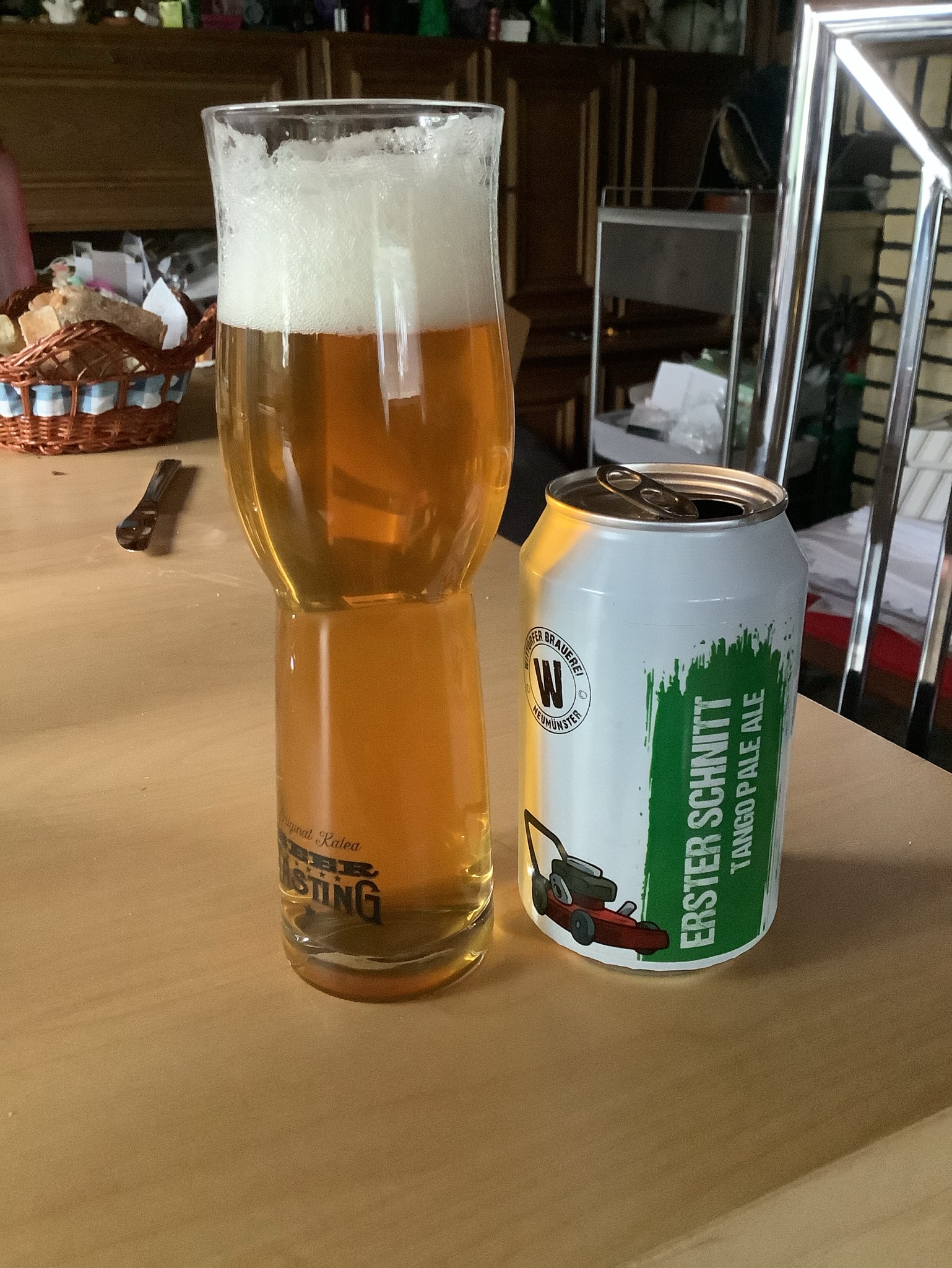 Erster Schnitt, Germany