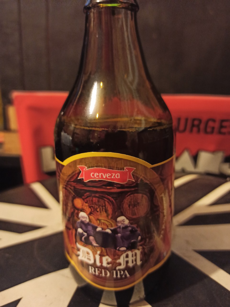 Die M Ipa, Chile