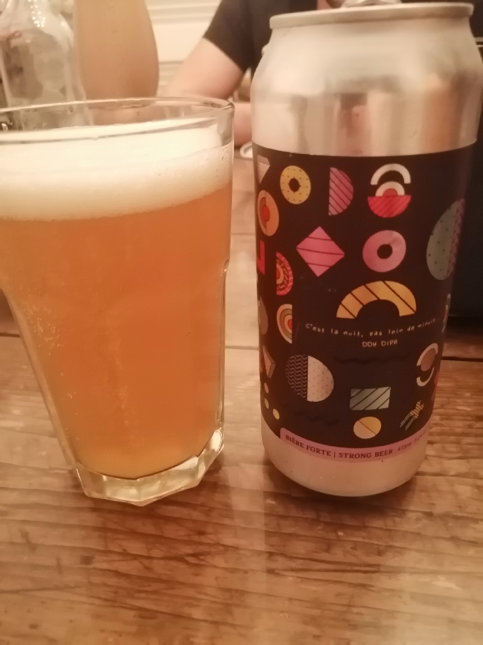 c'est la nuit, pas loin de minuit, Canada