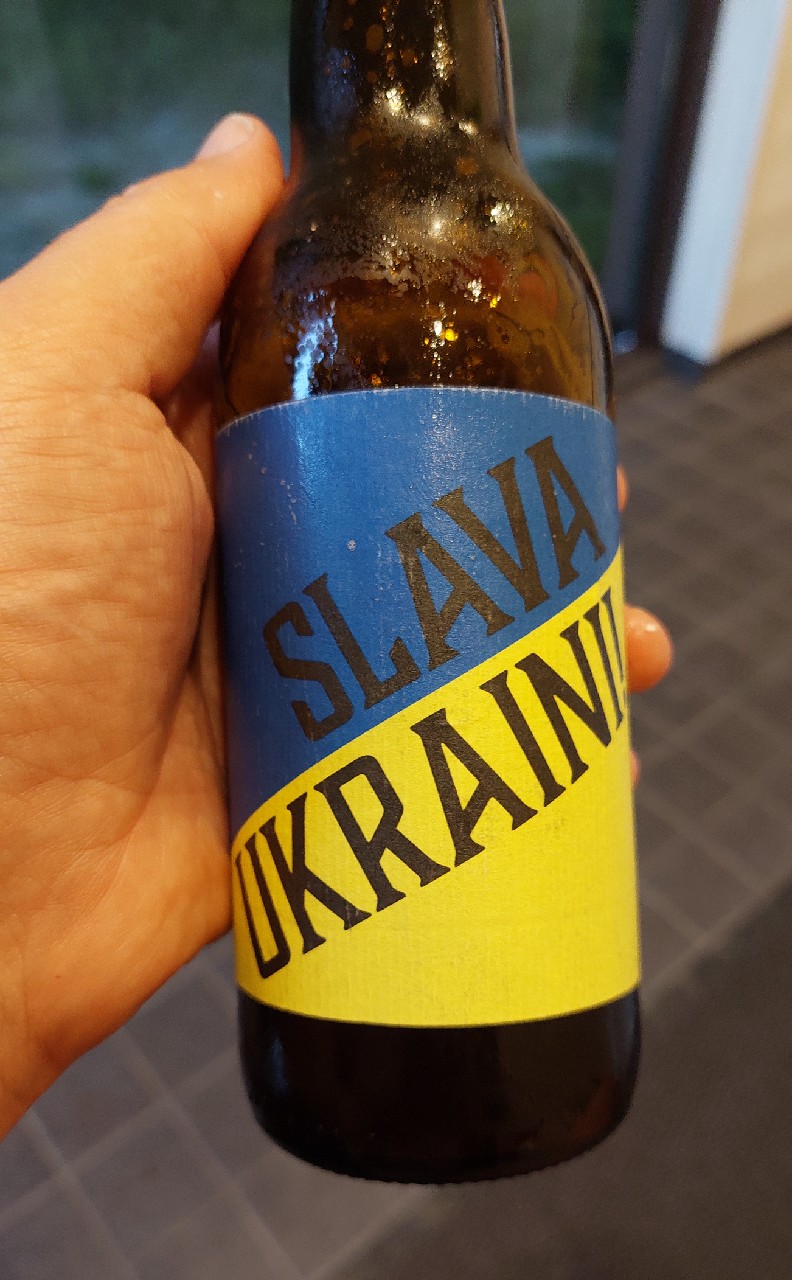 Slava Ukraini!, Finland