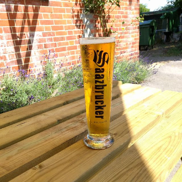 Saazbrucker Pilsner, England
