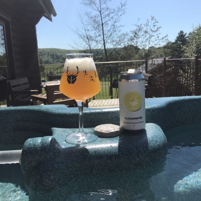 Bergamot Hopfen Weisse, England