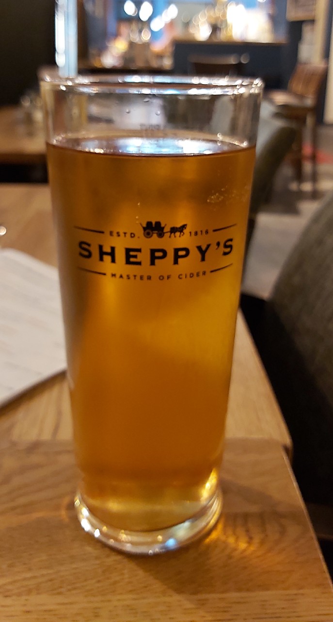 Sheppy's Farmhouse Draught - Medium, England