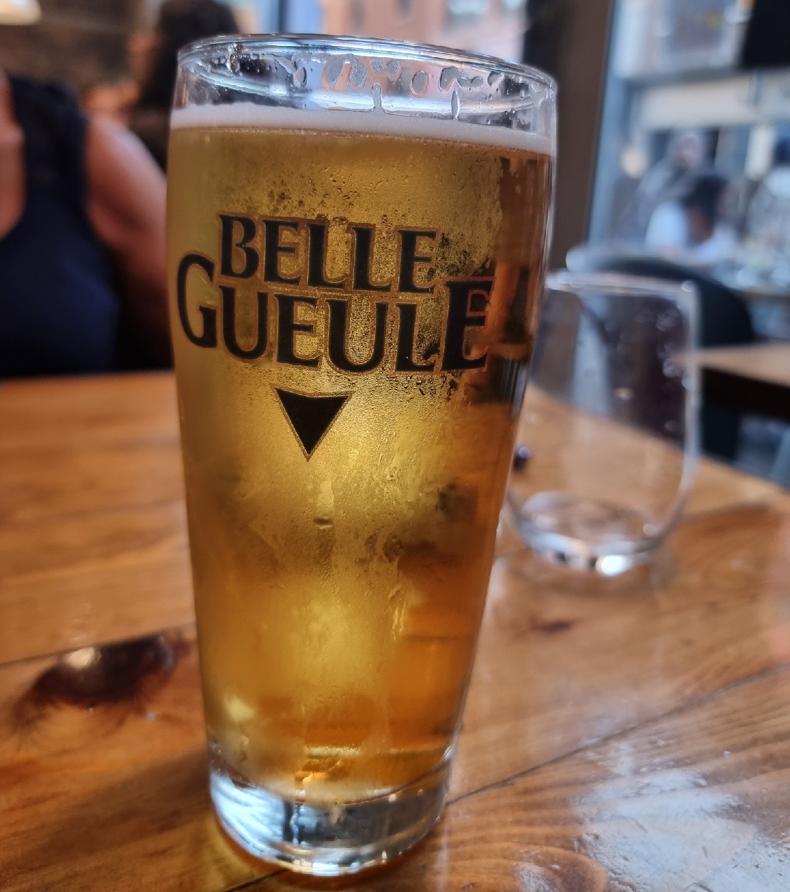 Belle Gueule Blonde, Canada