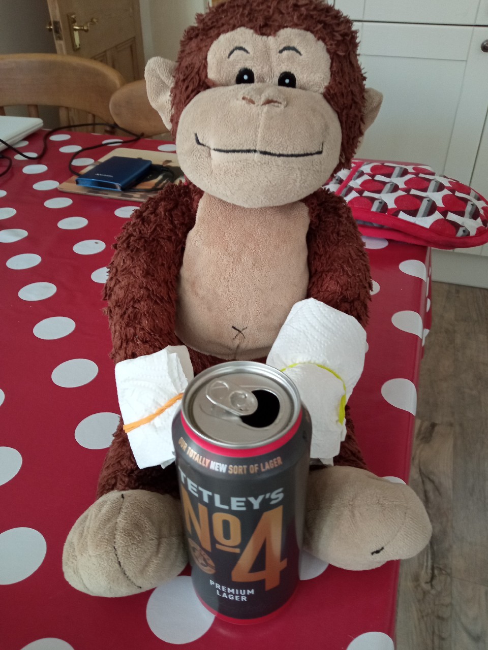 Tetleys No.4 Premium Lager, England