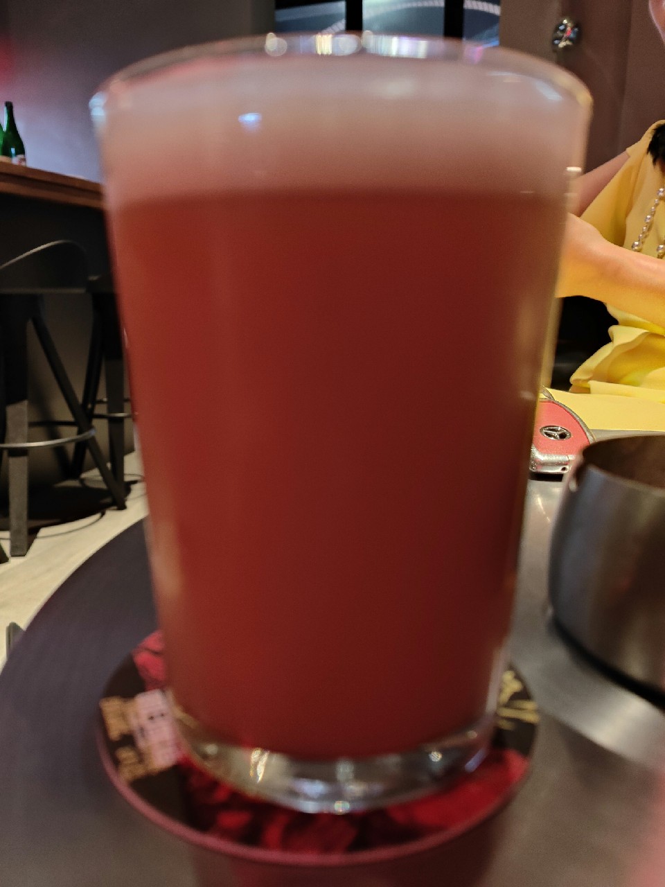 No Emo! 886 Red Kiwi Gose, China