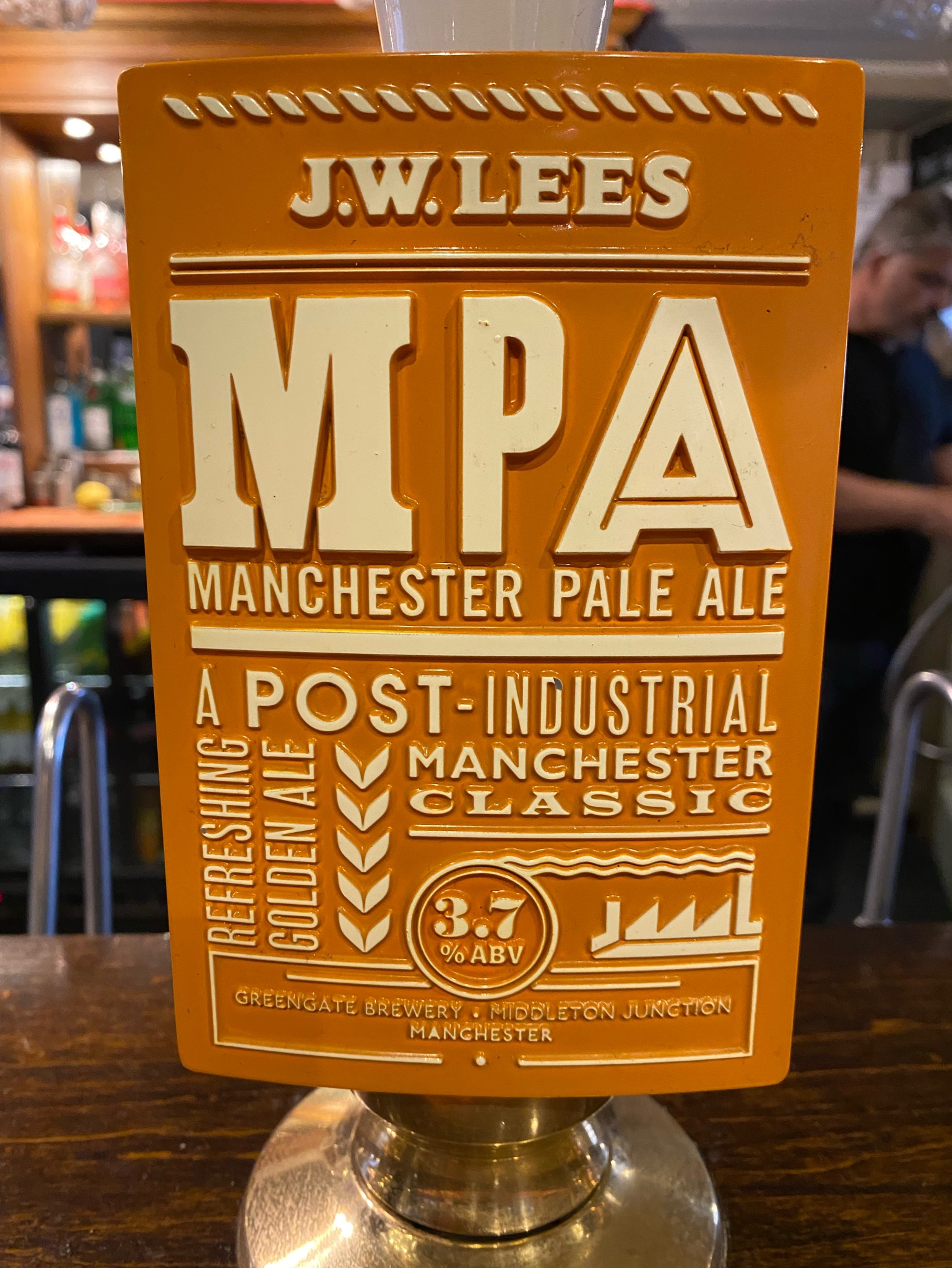 J.W. Lees Brewery Pint Please