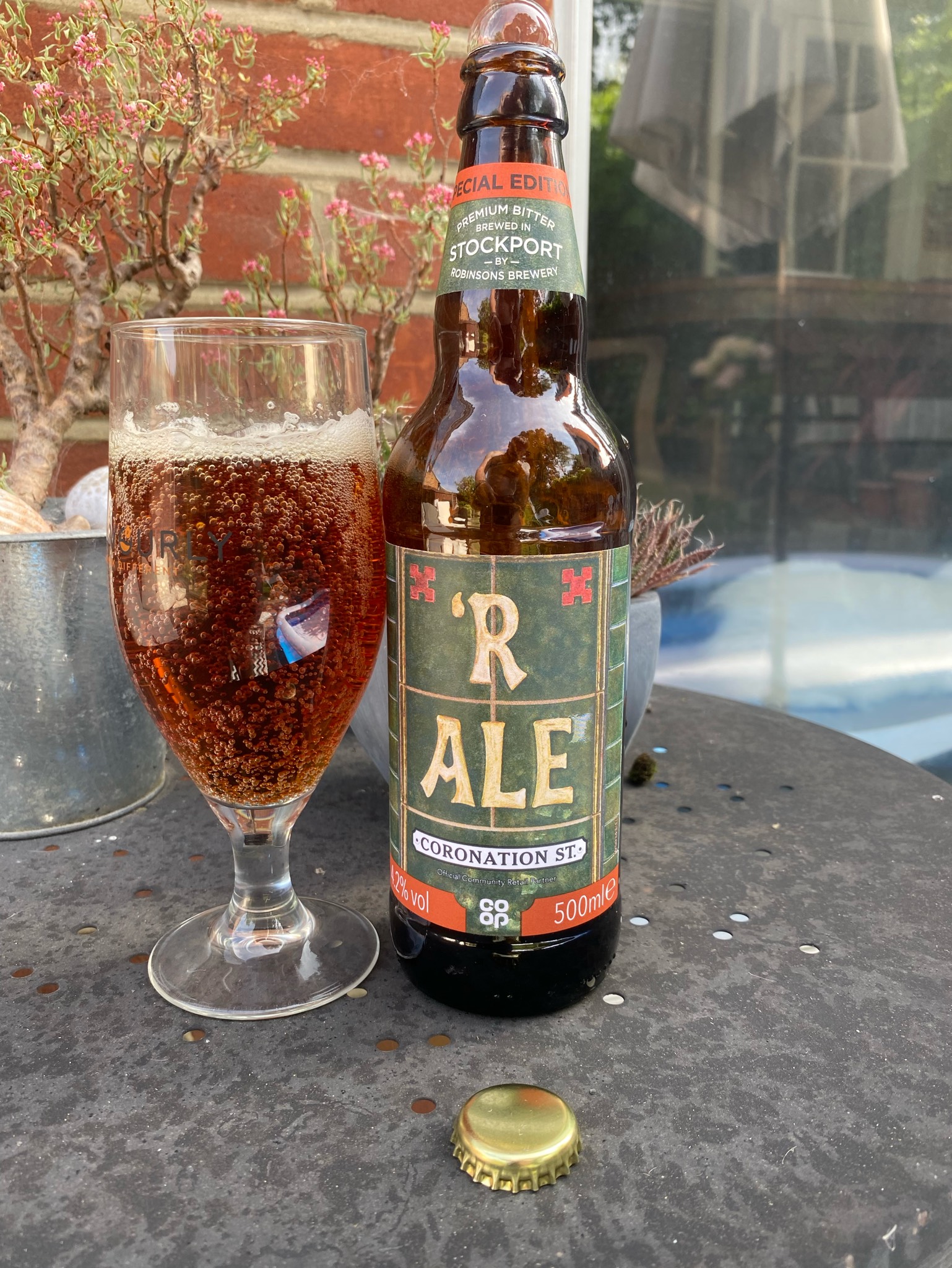 'R Ale - Coronation St., England