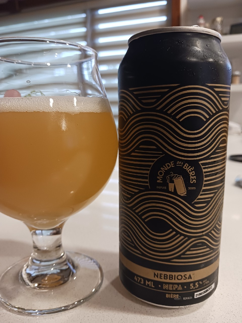 Nebbiosa, Canada