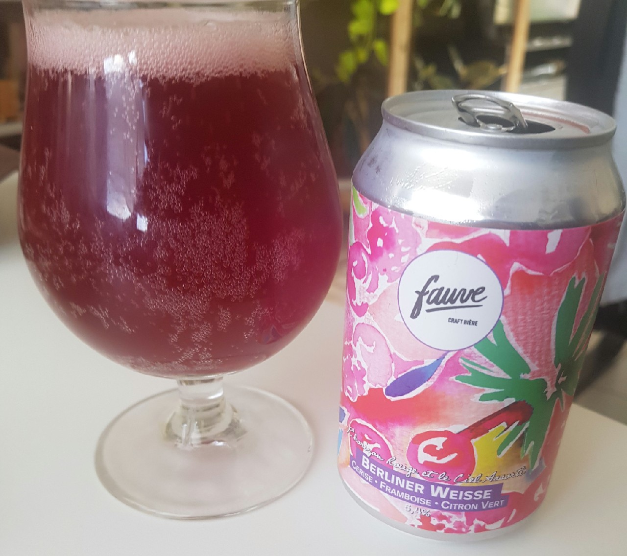 L'Horizon Rouge Et Le Ciel Assorti, France