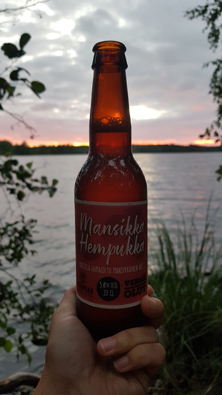 Mansikka Hempukka, Finland