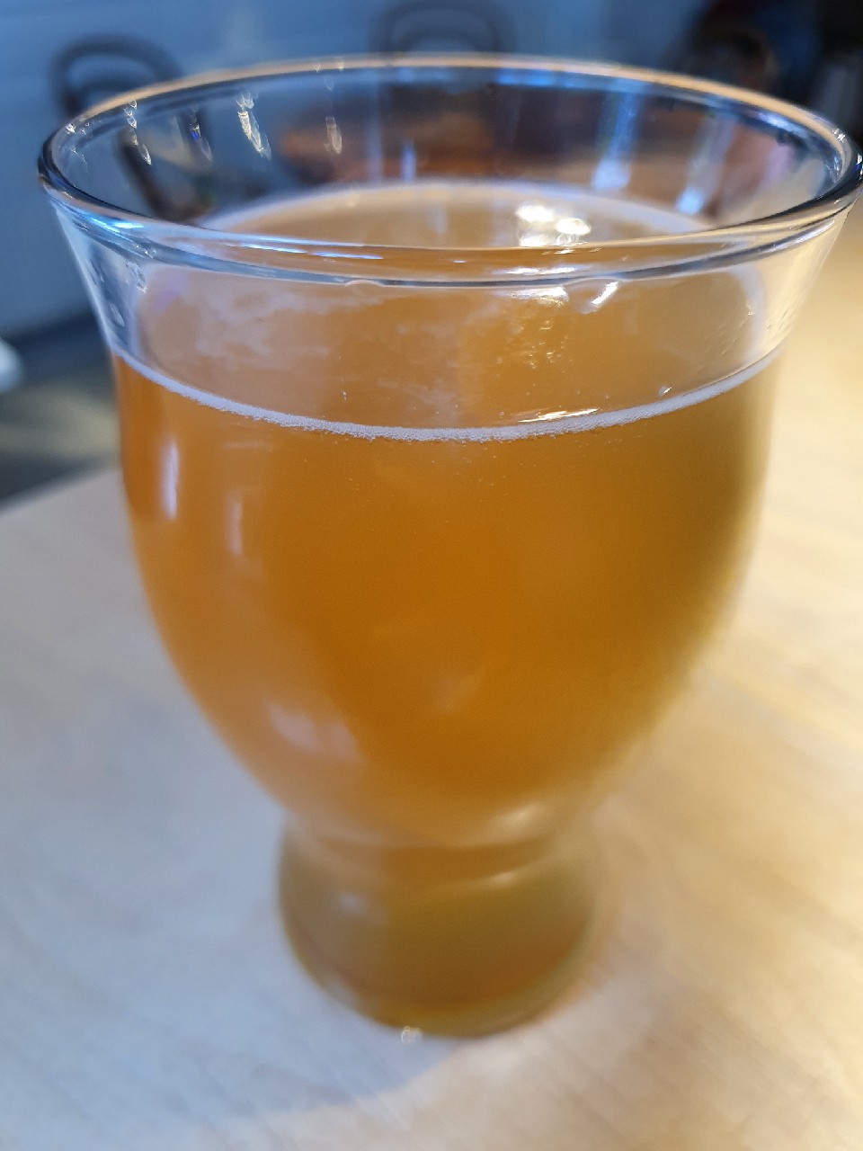Mehu Juicybrew: Winey Sunny Sour, Finland