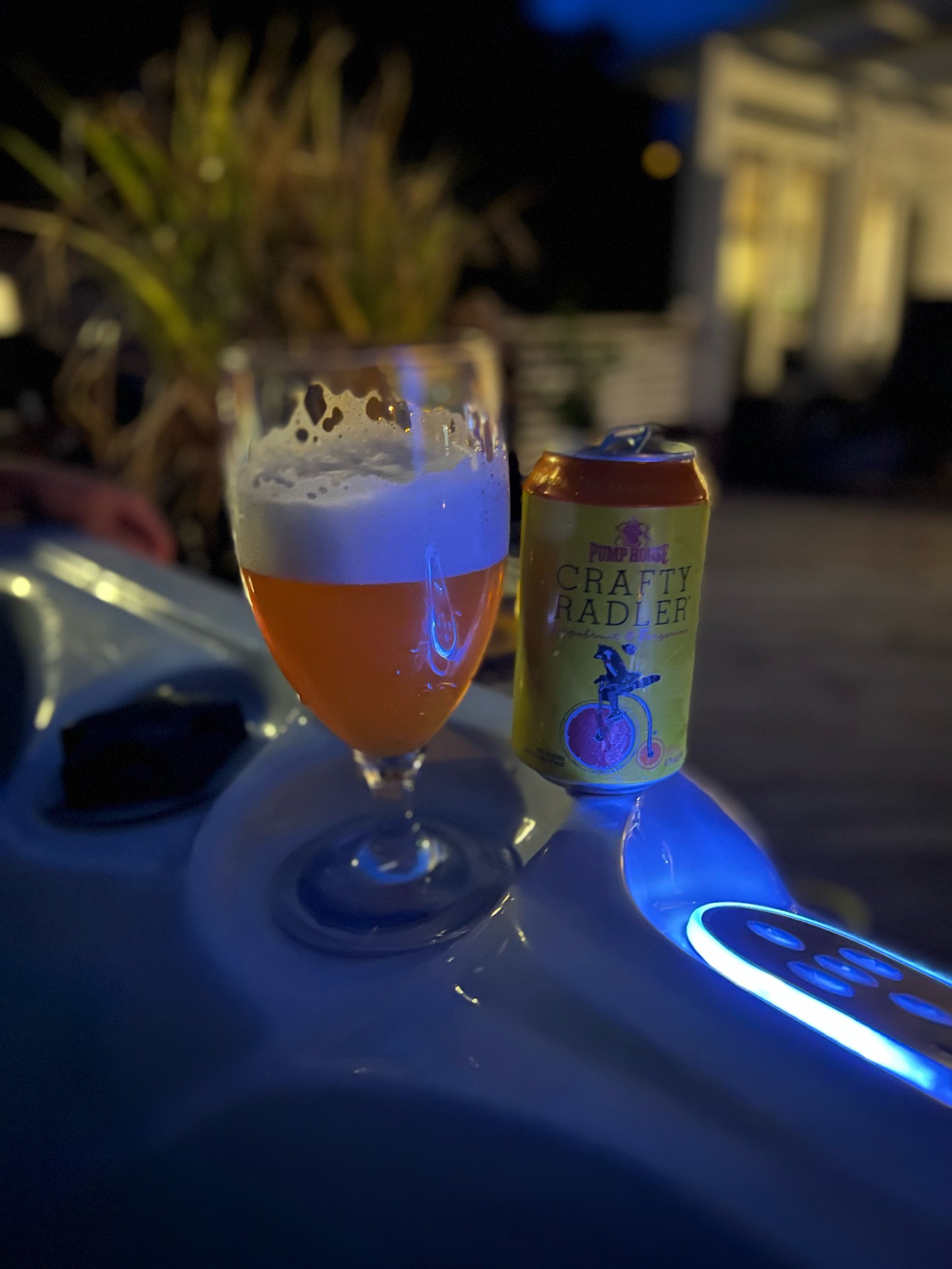 Crafty Radler Grapefruit & Tangerine, Canada