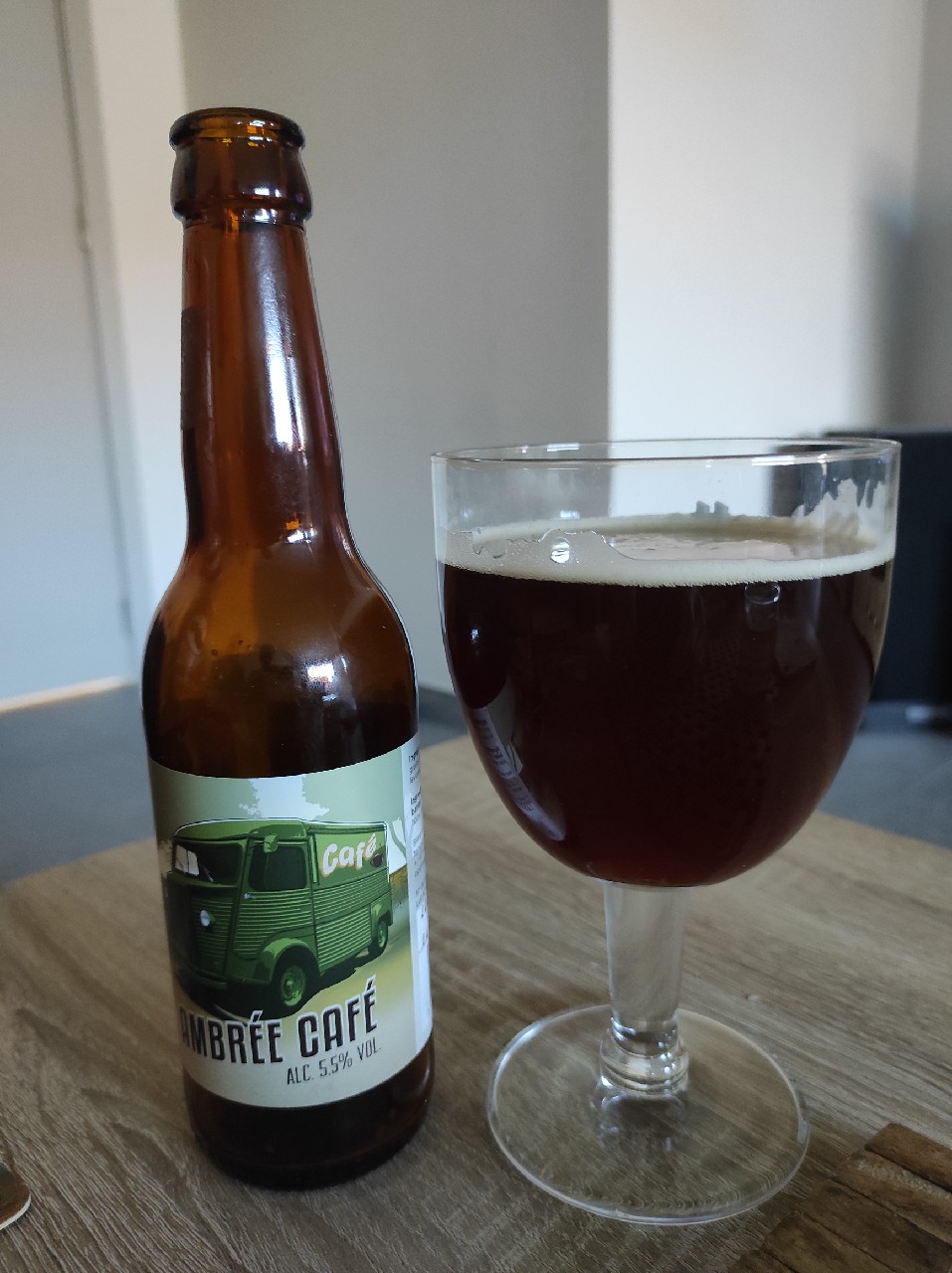 Ambrée Café, France