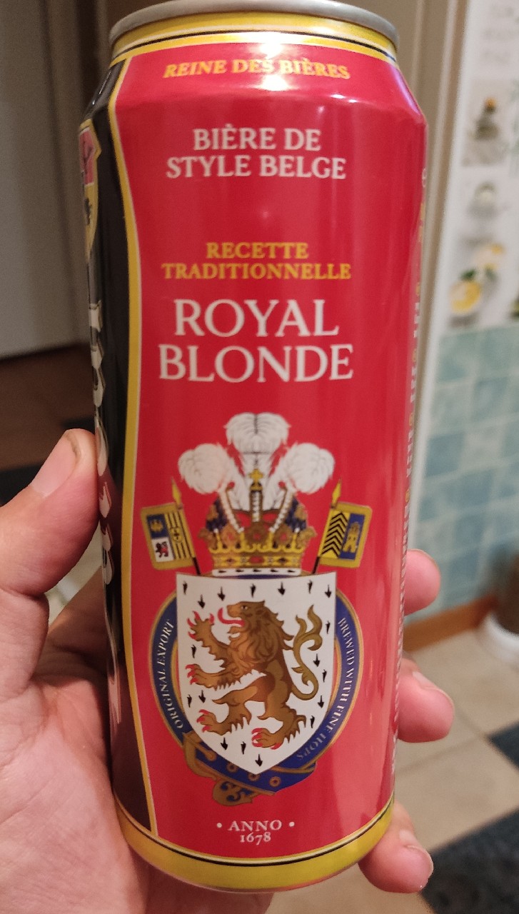 D'Atour Royal Blonde, France
