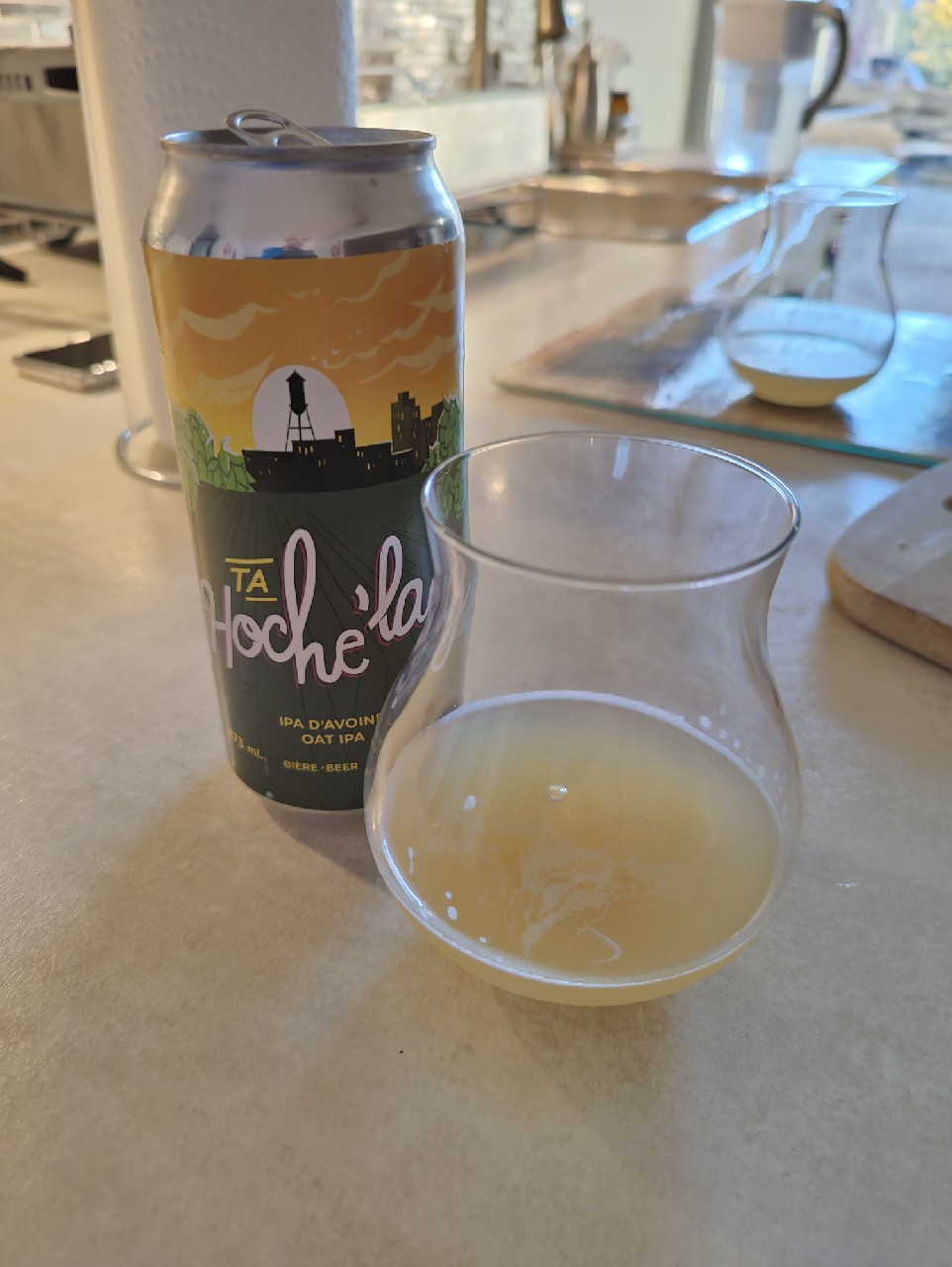 ta hoche'lag, Canada