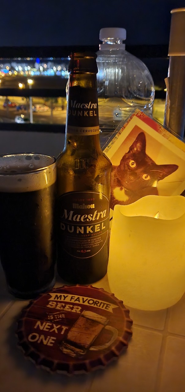 Mahou Maestra Dunkel, Spain