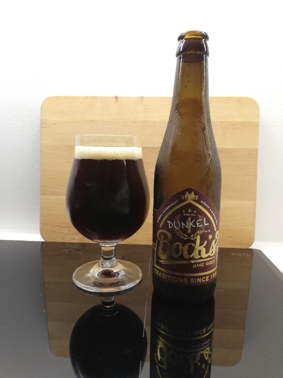 Bock's Dunkel 4,9 %, Finland