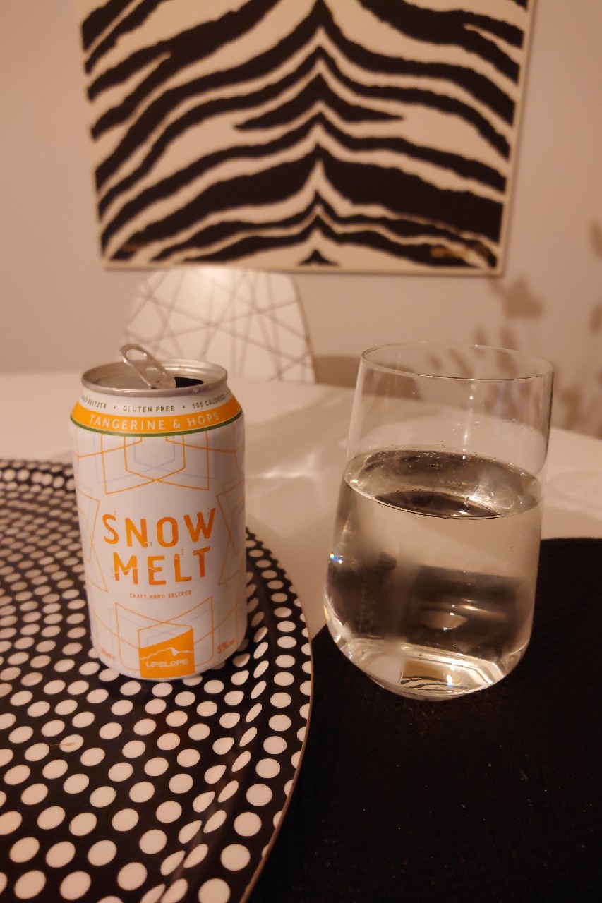 Spiked Snow Melt Tangerine & Hops, United States