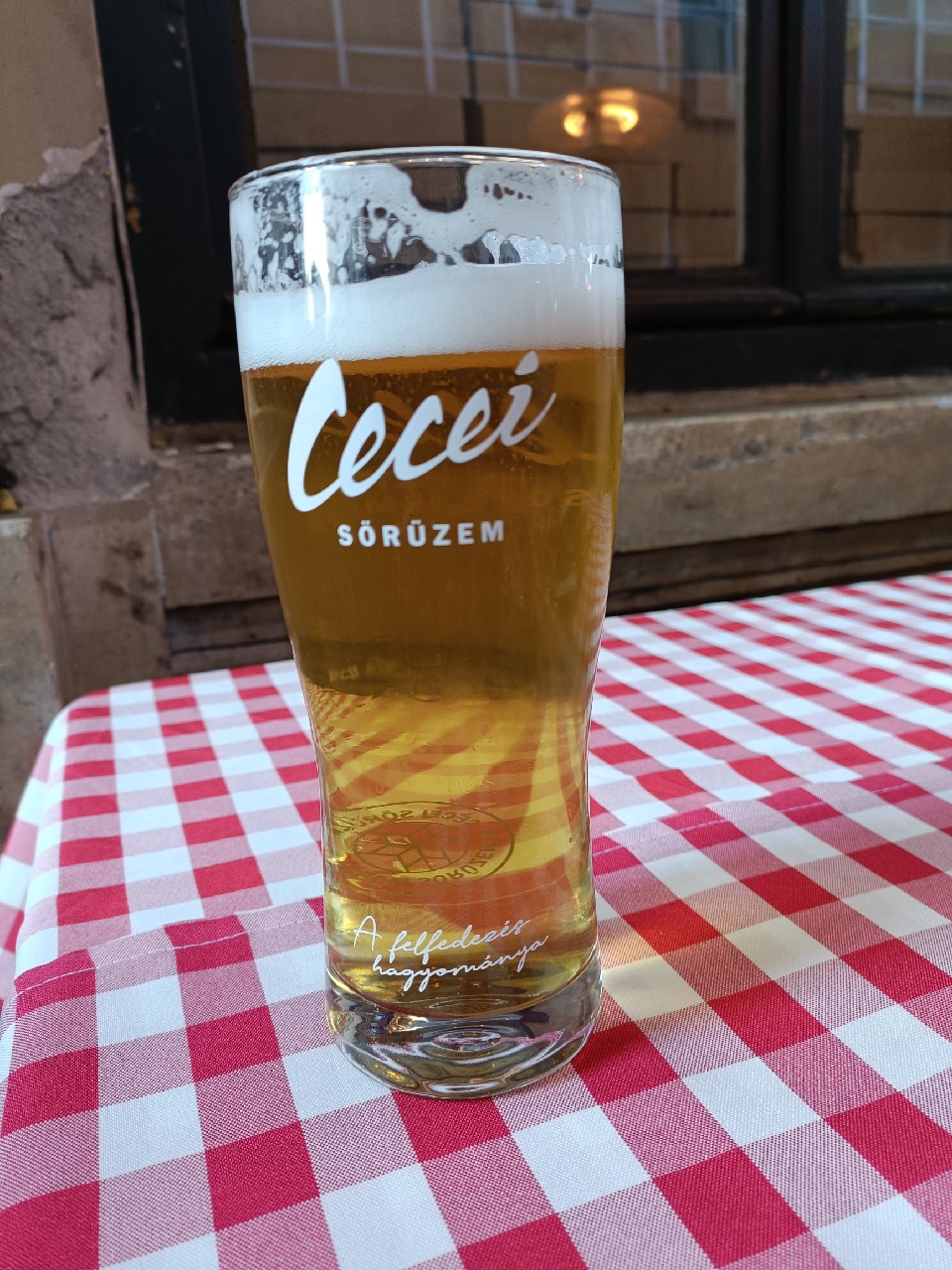 Szűretlen Lager, Hungary