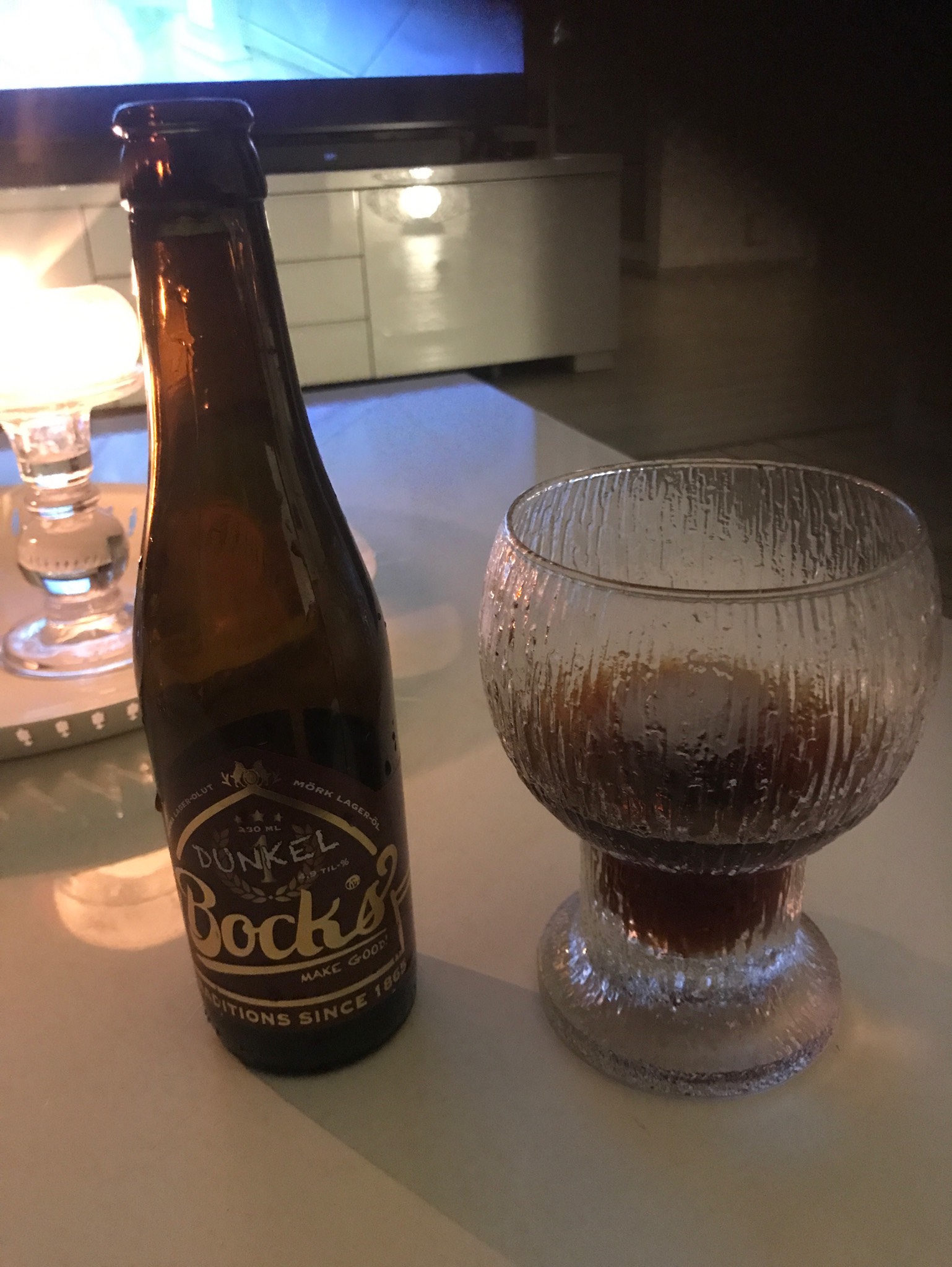 Bock's Dunkel 4,9 %, Finland