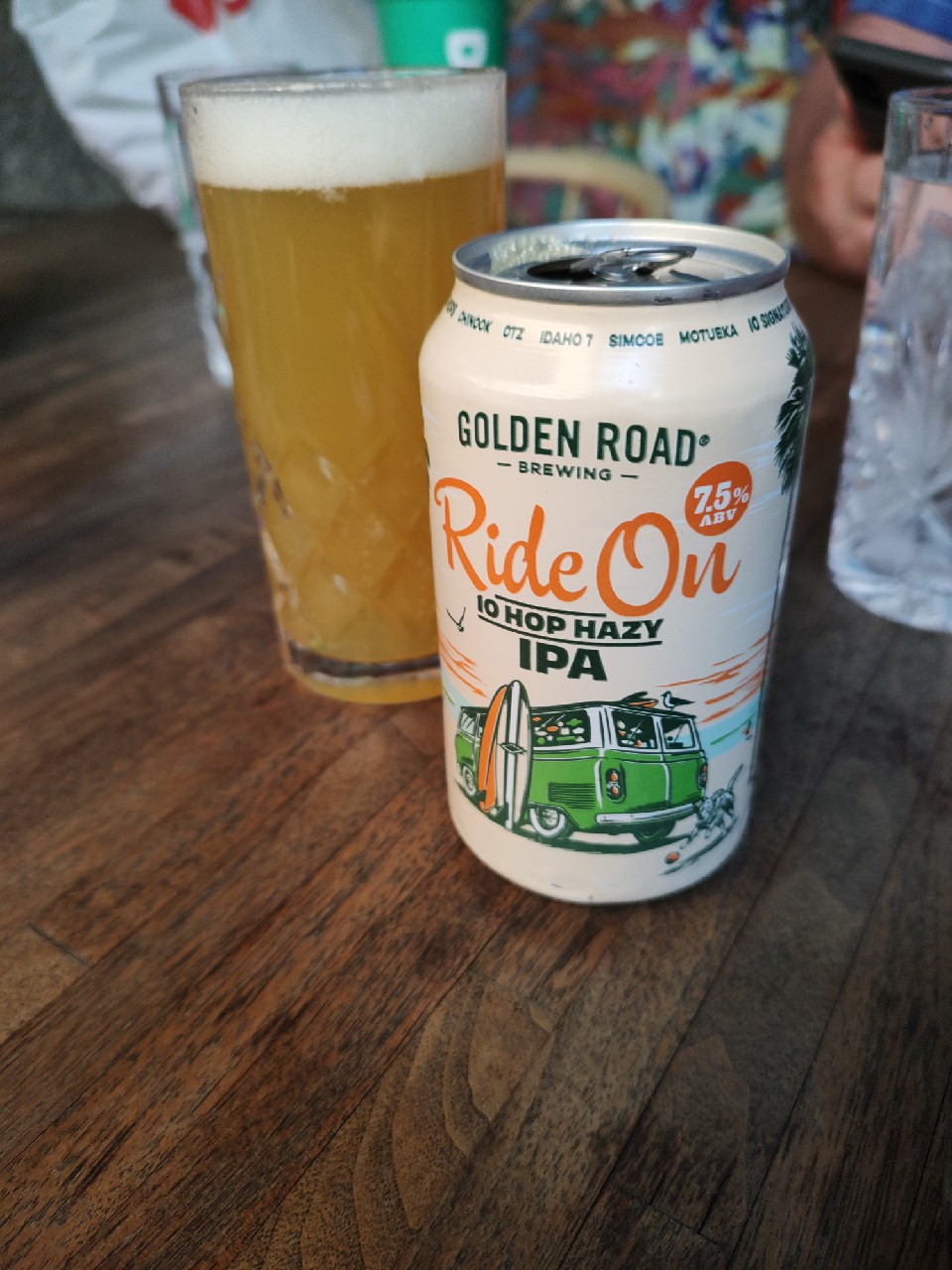 Ride on 10 Hop Hazy IPA, United States