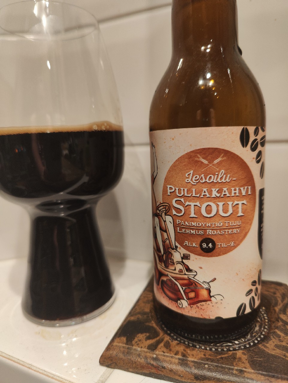 Lesoilu-Pullakahvi Stout 9,4%, Finland
