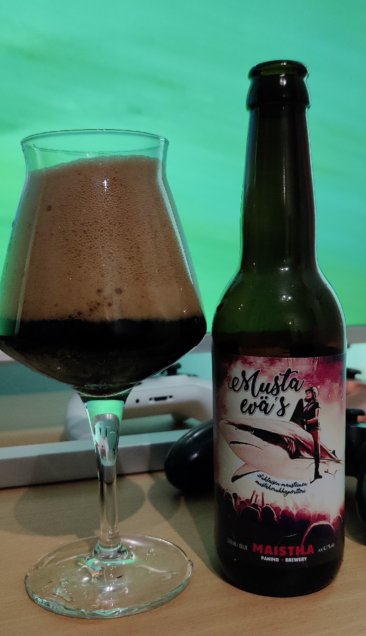 Musta Evä's, Finland