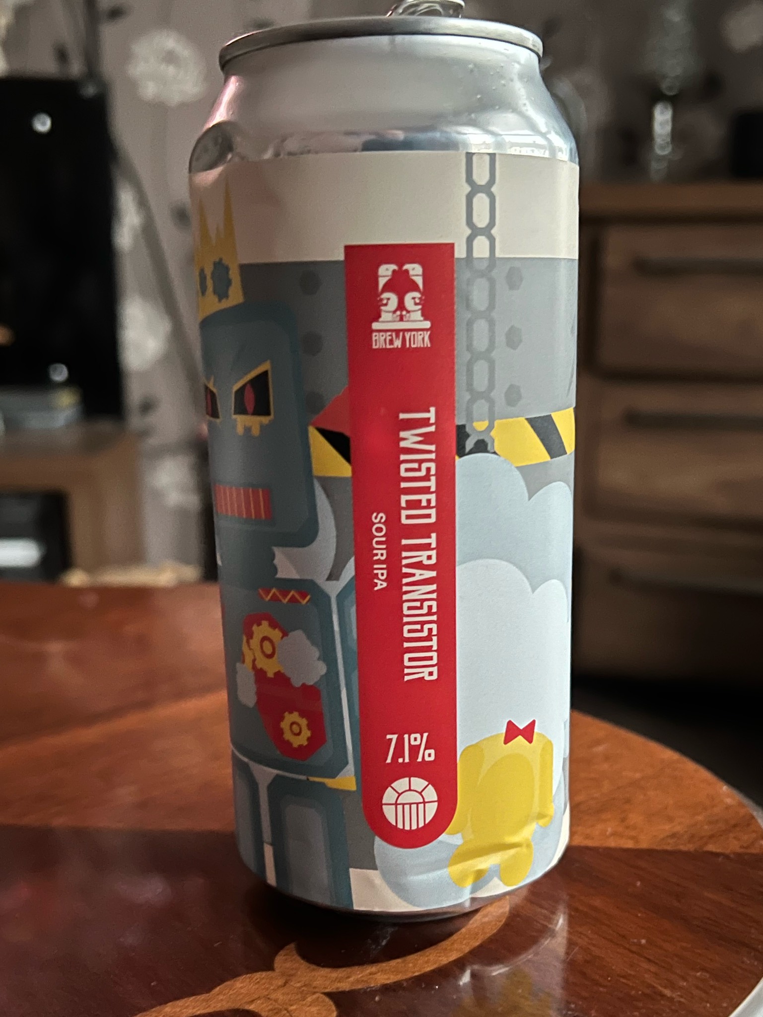 Twisted Transistor, England