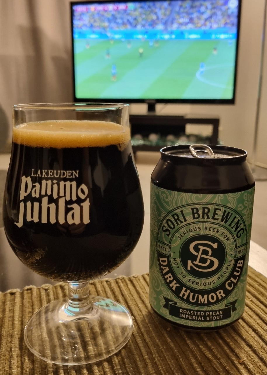 Dark Humor Club - Roasted Pecan, Estonia